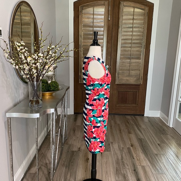 Vineyard Vines Striped Mini Dress with Red Floral Design - Picture 4 of 9